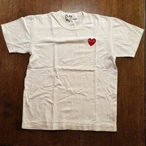 Comme des garcon "Play" shirt (Size M)